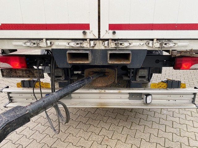 Camion fourgon Scania R450 LB 6x2-4 R450 LB 6x2-4 Getränkekoffer, Retarder, Lift-/Lenkachse, Stapleraufnahme: photos 11 Camion fourgon Scania R450 LB 6x2-4 R450 LB 6x2-4 Getränkekoffer, Retarder, Lift-/Lenkachse, Stapleraufnahme: photos 11