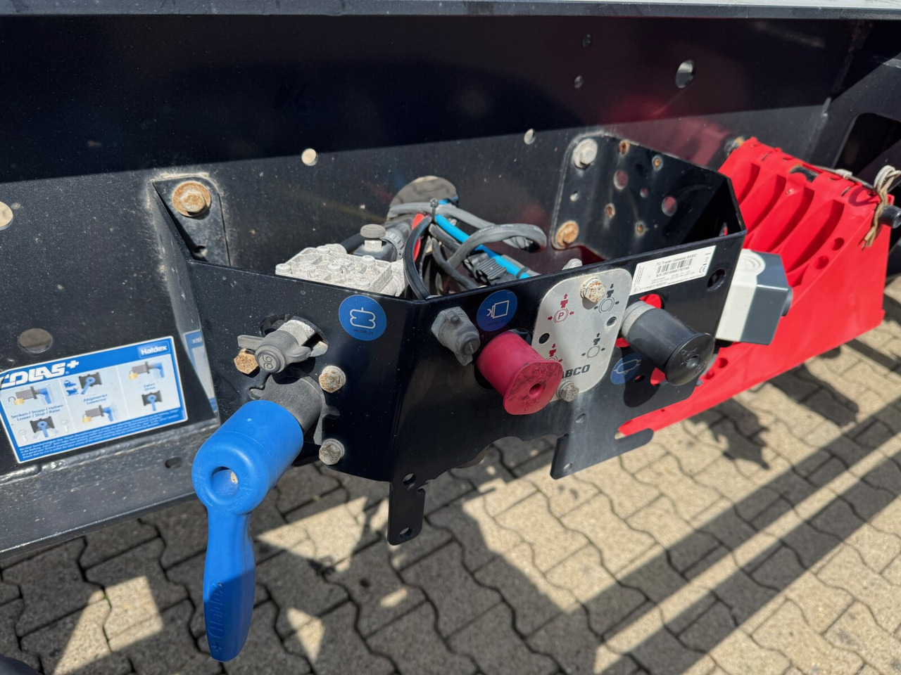 Kögel Port 45 Simplex Container-Chassis Port 45 Simplex, Container-Chassis, 20/2x20/30/40/45 Fuß, ausziehbar - Semi-remorque: photos 2 Kögel Port 45 Simplex Container-Chassis Port 45 Simplex, Container-Chassis, 20/2x20/30/40/45 Fuß, ausziehbar - Semi-remorque: photos 2