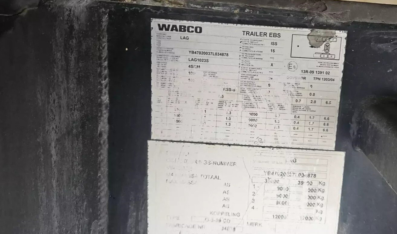 Lag 0-3-39 CD Containerchassis 0-3-39 CD Containerchassis, 20ft und 30ft, ADR - Semi-remorque: photos 3 Lag 0-3-39 CD Containerchassis 0-3-39 CD Containerchassis, 20ft und 30ft, ADR - Semi-remorque: photos 3