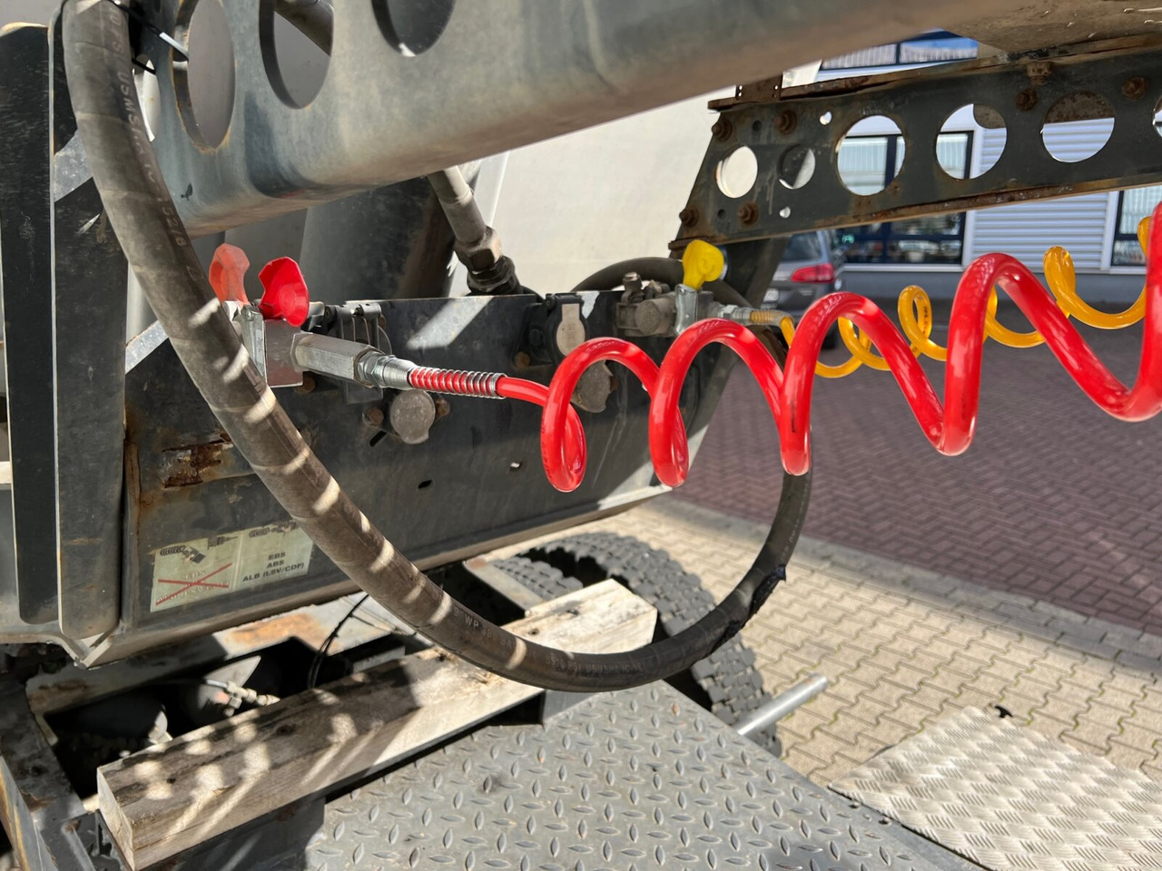 Meiller MHPS 12/27 MHPS 12/27 NOSS2, Stahlmulde ca. 26m³, Liftachse - Semi-remorque: photos 2 Meiller MHPS 12/27 MHPS 12/27 NOSS2, Stahlmulde ca. 26m³, Liftachse - Semi-remorque: photos 2