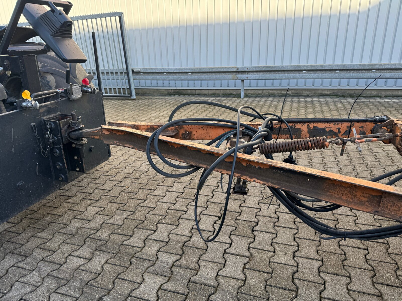 T 3 Kompakt 30,0 T 3 Kompakt 30,0, Hydr. Rampen, Verbr. auf 3m - Remorque porte-engin surbaissée: photos 4 T 3 Kompakt 30,0 T 3 Kompakt 30,0, Hydr. Rampen, Verbr. auf 3m - Remorque porte-engin surbaissée: photos 4