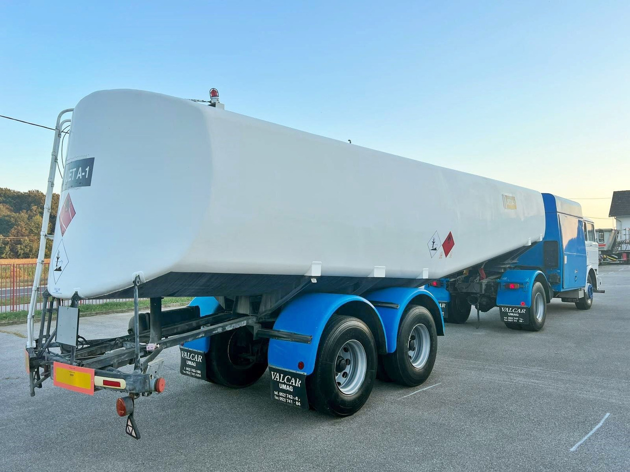 Tankauflieger ca. 40.000l STRUEVER Tankauflieger ca. 40.000l - Semi-remorque citerne: photos 4 Tankauflieger ca. 40.000l STRUEVER Tankauflieger ca. 40.000l - Semi-remorque citerne: photos 4