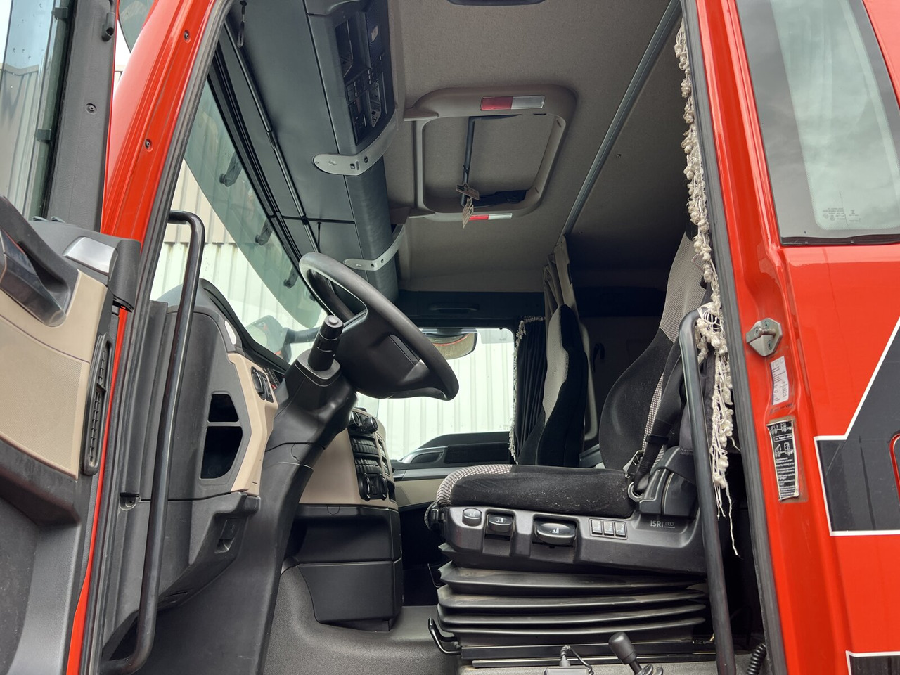 MAN TGX 18.500 4X4H BLS TGX 18.500 4X4H BLS, PriTarder, HydroDrive, Kipphydraulik - Tracteur routier: photos 5 MAN TGX 18.500 4X4H BLS TGX 18.500 4X4H BLS, PriTarder, HydroDrive, Kipphydraulik - Tracteur routier: photos 5