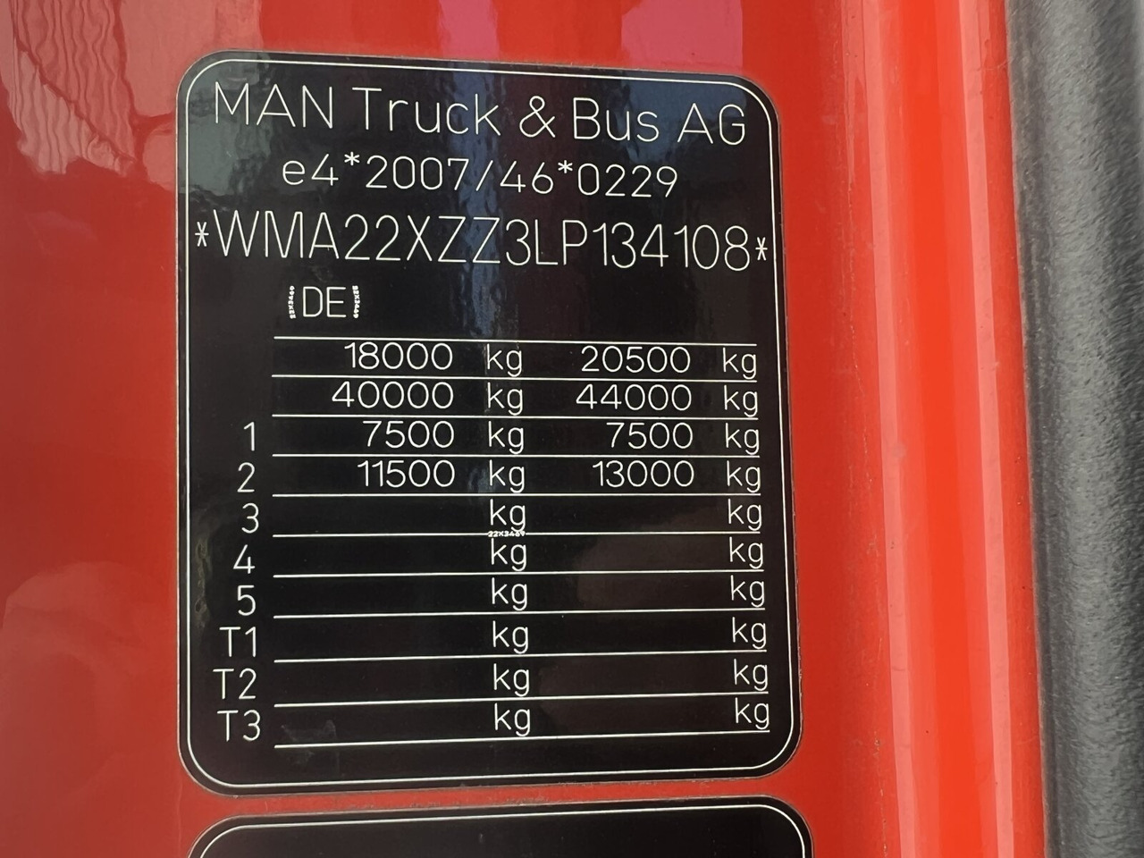 MAN TGX 18.500 4X4H BLS TGX 18.500 4X4H BLS, PriTarder, HydroDrive, Kipphydraulik - Tracteur routier: photos 2 MAN TGX 18.500 4X4H BLS TGX 18.500 4X4H BLS, PriTarder, HydroDrive, Kipphydraulik - Tracteur routier: photos 2