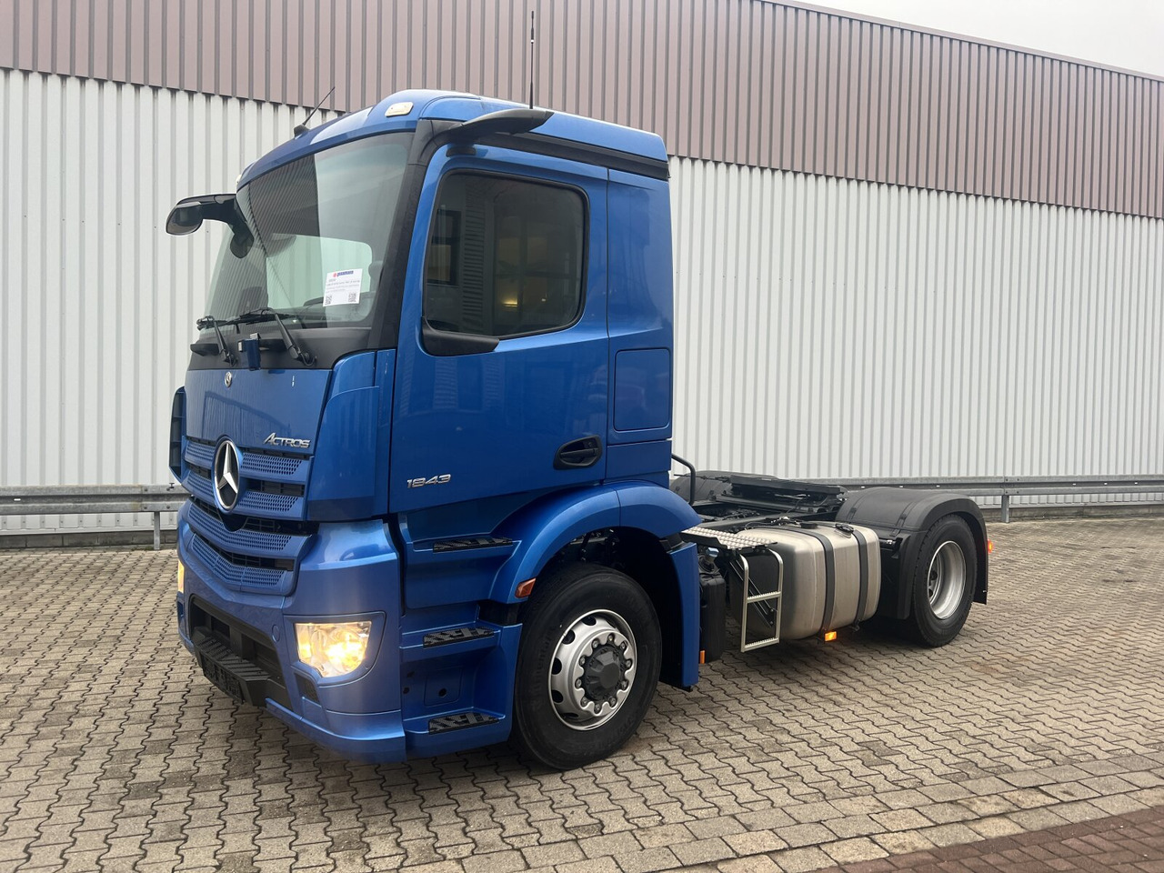 Mercedes-Benz Actros 1843 LS 4x4 HAD Actros 1843 LS 4x4 HAD, HydroDrive, MirrorCam, MultimediaCockpit - Tracteur routier: photos 1 Mercedes-Benz Actros 1843 LS 4x4 HAD Actros 1843 LS 4x4 HAD, HydroDrive, MirrorCam, MultimediaCockpit - Tracteur routier: photos 1
