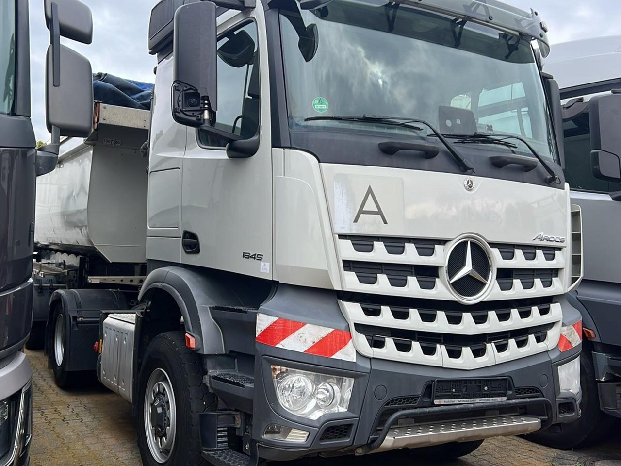 Mercedes-Benz Arocs 1845 LS 4x4 HAD Arocs 1845 LS 4x4 HAD - Tracteur routier: photos 2 Mercedes-Benz Arocs 1845 LS 4x4 HAD Arocs 1845 LS 4x4 HAD - Tracteur routier: photos 2