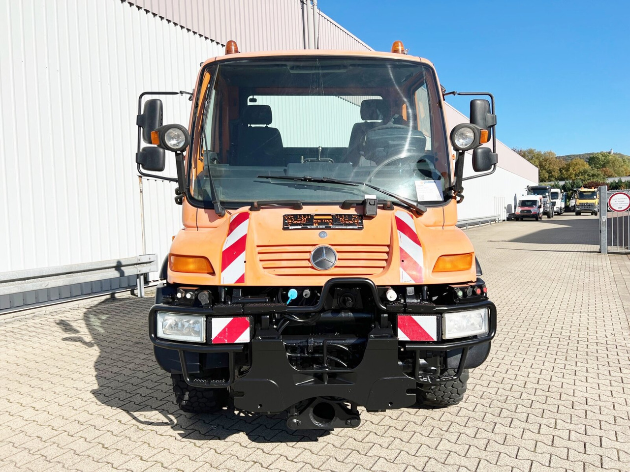 Unimog U 300 4x4 U 300 4x4, Kipper, Kommunalhydraulik, VarioPilot, Zapfwelle en crédit-bail Unimog U 300 4x4 U 300 4x4, Kipper, Kommunalhydraulik, VarioPilot, Zapfwelle: photos 7