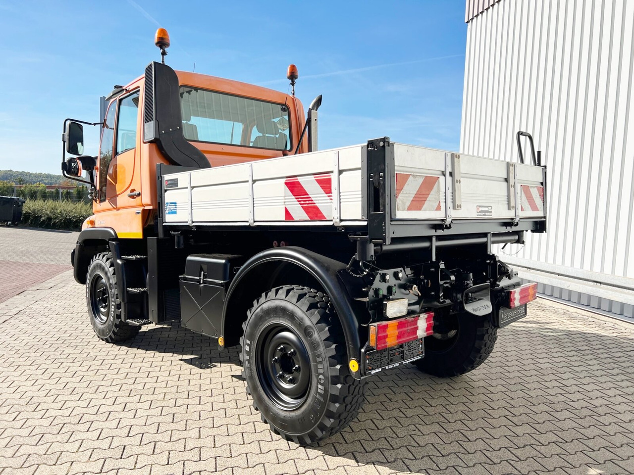 Unimog U 300 4x4 U 300 4x4, Kipper, Kommunalhydraulik, VarioPilot, Zapfwelle en crédit-bail Unimog U 300 4x4 U 300 4x4, Kipper, Kommunalhydraulik, VarioPilot, Zapfwelle: photos 12