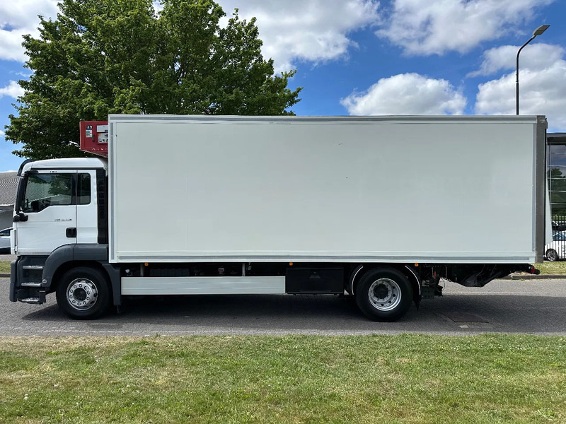 MAN TGS 18.360 FRIGOBLOCK FK25 MULTITEMP + LIFT / LADEBORDWAND 2000 KG + EURO 6 + AIRCO - Camion frigorifique: photos 2 MAN TGS 18.360 FRIGOBLOCK FK25 MULTITEMP + LIFT / LADEBORDWAND 2000 KG + EURO 6 + AIRCO - Camion frigorifique: photos 2