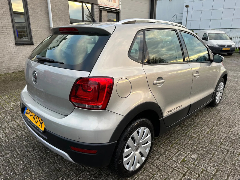 Volkswagen Polo 1.2 TSI CROSS + AUTOMATIC + 101.474 KM + APK/TUV - Voiture: photos 5 Volkswagen Polo 1.2 TSI CROSS + AUTOMATIC + 101.474 KM + APK/TUV - Voiture: photos 5