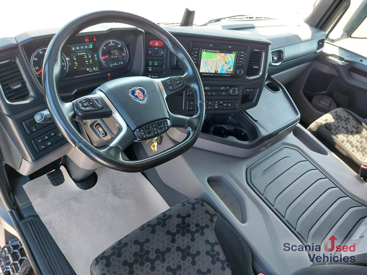 SCANIA G 410 B6x2*4NA Planen Boardwand Navi Lenk Liftachs - Camion à rideaux coulissants: photos 3 SCANIA G 410 B6x2*4NA Planen Boardwand Navi Lenk Liftachs - Camion à rideaux coulissants: photos 3