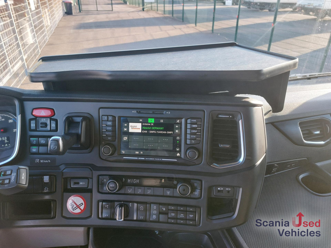 SCANIA R 450 B6x2*4NA - Camion benne: photos 5 SCANIA R 450 B6x2*4NA - Camion benne: photos 5