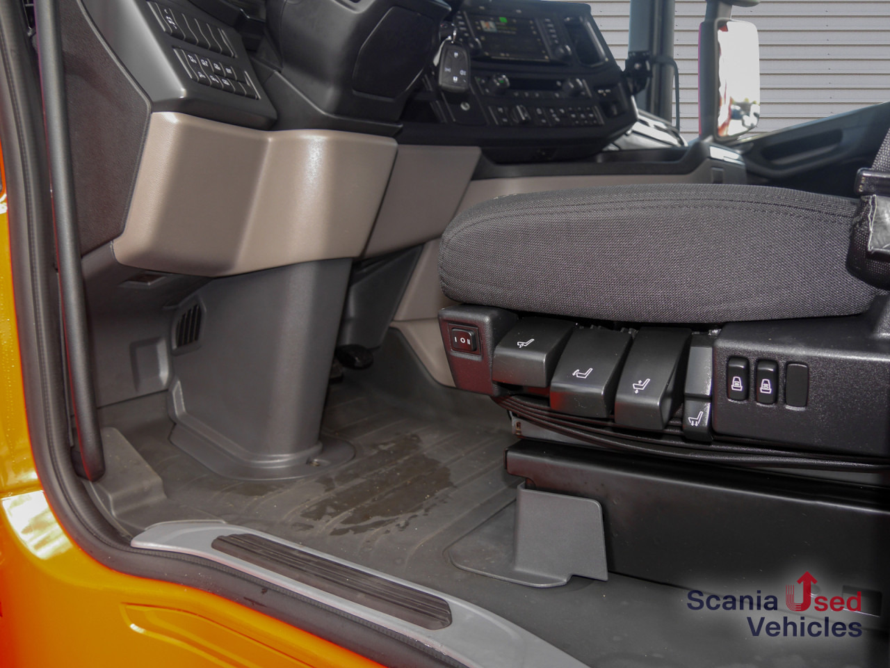 SCANIA R 410 B6x2*4LB Jumbo, Lenkachse, Standklima - Camion porte-conteneur/ Caisse mobile: photos 3 SCANIA R 410 B6x2*4LB Jumbo, Lenkachse, Standklima - Camion porte-conteneur/ Caisse mobile: photos 3