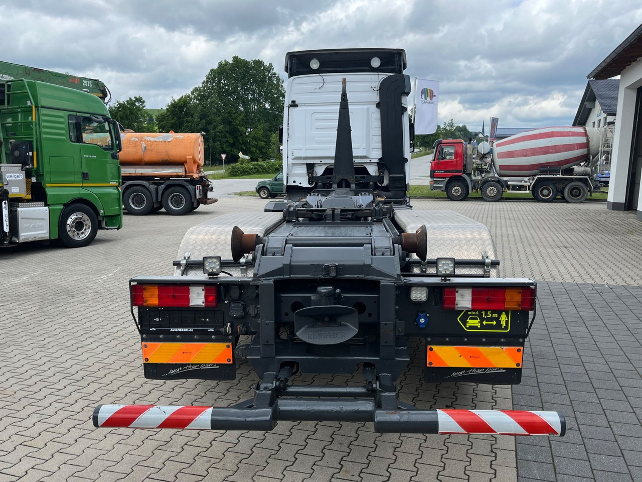 Mercedes-Benz Actros 2544 MP3 Abrollkipper original 84.000KM - Camion ampliroll: photos 5 Mercedes-Benz Actros 2544 MP3 Abrollkipper original 84.000KM - Camion ampliroll: photos 5
