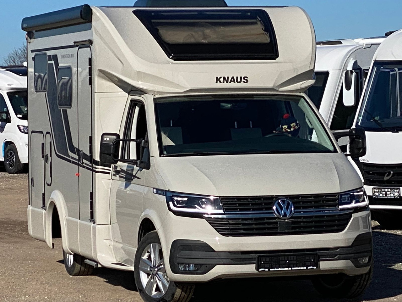 Knaus TOURER CUVISION 500 MQ,4 Personen,slide Bett Knaus TOURER CUVISION 500 MQ,4 Personen - Camping-car profilé: photos 2 Knaus TOURER CUVISION 500 MQ,4 Personen,slide Bett Knaus TOURER CUVISION 500 MQ,4 Personen - Camping-car profilé: photos 2