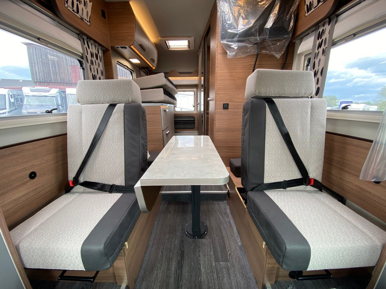 Camping-car profilé Knaus Tourer Van 500 LT, slide Bett, 4 P. Zulassung: photos 9