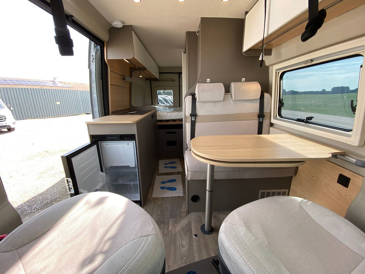 Fourgon aménagé ROADfans Hopper 600 mit Aufstelldach, Automatik, Combi 4D: photos 10 Fourgon aménagé ROADfans Hopper 600 mit Aufstelldach, Automatik, Combi 4D: photos 10