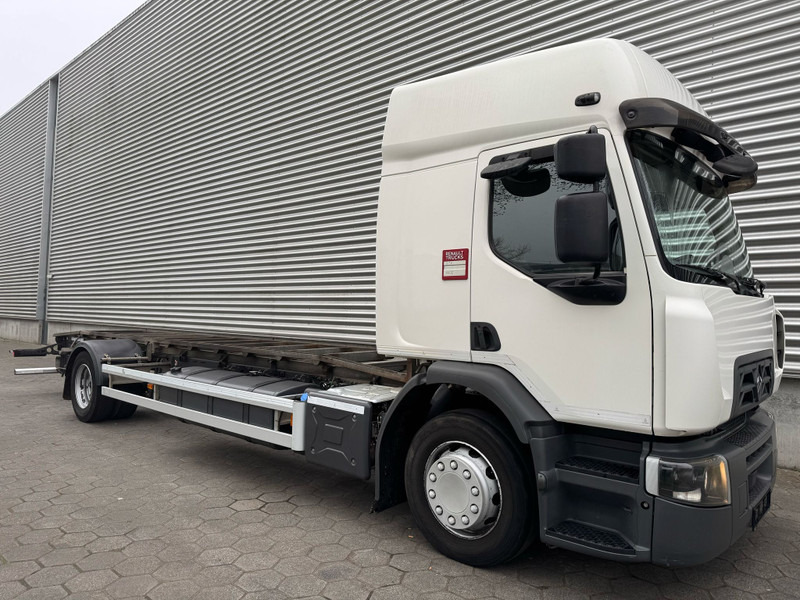 Renault D16 / BDF / Wide / 4 In Stock / Tuv: 6-2025 / Belgium Truck - Camion porte-conteneur/ Caisse mobile: photos 2 Renault D16 / BDF / Wide / 4 In Stock / Tuv: 6-2025 / Belgium Truck - Camion porte-conteneur/ Caisse mobile: photos 2