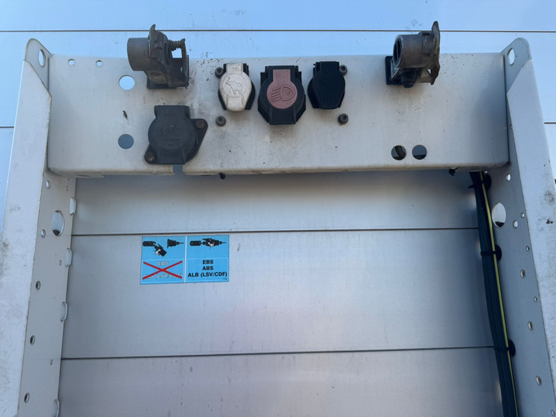 Semi-remorque rideaux coulissants Schmitz Cargobull 3-Axle / Galvanised chassis / Open Roof / SAF Axle / NL Trailer: photos 8