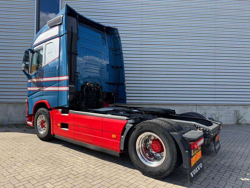 Volvo FH 500 / I-Shift / I-Park Cool / 2 Tanks / TUV:12-2025 / NL Truck - Tracteur routier: photos 3 Volvo FH 500 / I-Shift / I-Park Cool / 2 Tanks / TUV:12-2025 / NL Truck - Tracteur routier: photos 3
