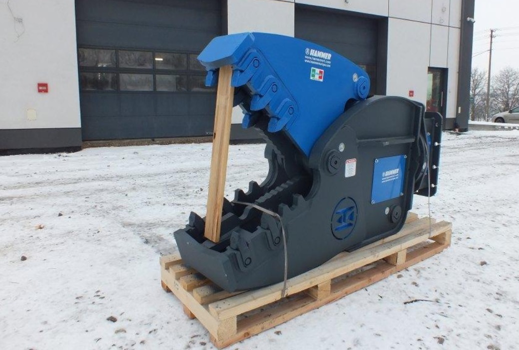 HAMMER FR 15 HD Hydraulic Rotating Pulveriser Crusher 1700KG - Cisaille de démolition pour Pelle: photos 1 HAMMER FR 15 HD Hydraulic Rotating Pulveriser Crusher 1700KG - Cisaille de démolition pour Pelle: photos 1