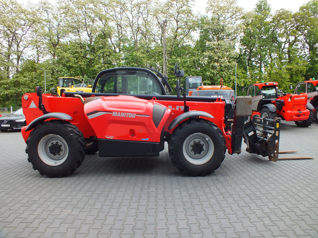 Chargeuse sur pneus télescopique pour Engins de chantier MANITOU MT 1440 Easy: photos 7