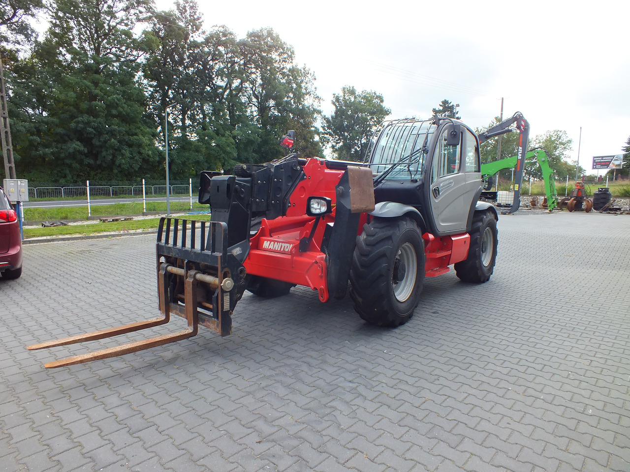MANITOU MT1840 - Chargeuse sur pneus télescopique pour Pelle: photos 2 MANITOU MT1840 - Chargeuse sur pneus télescopique pour Pelle: photos 2