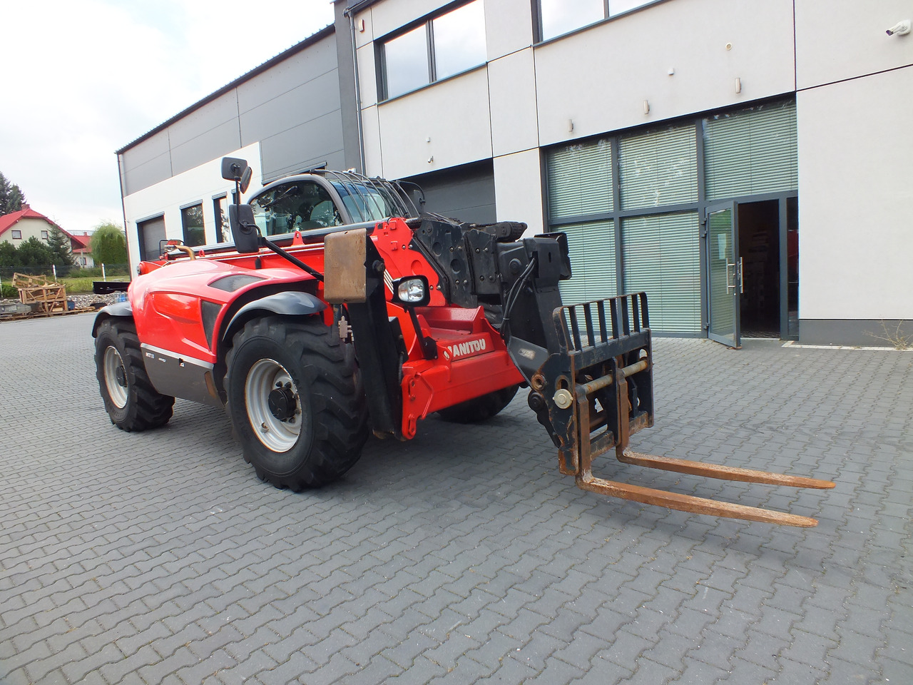 MANITOU MT1840 - Chargeuse sur pneus télescopique pour Pelle: photos 1 MANITOU MT1840 - Chargeuse sur pneus télescopique pour Pelle: photos 1