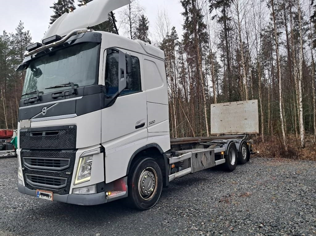 Volvo FH 13 500 - Camion grumier: photos 1 Volvo FH 13 500 - Camion grumier: photos 1