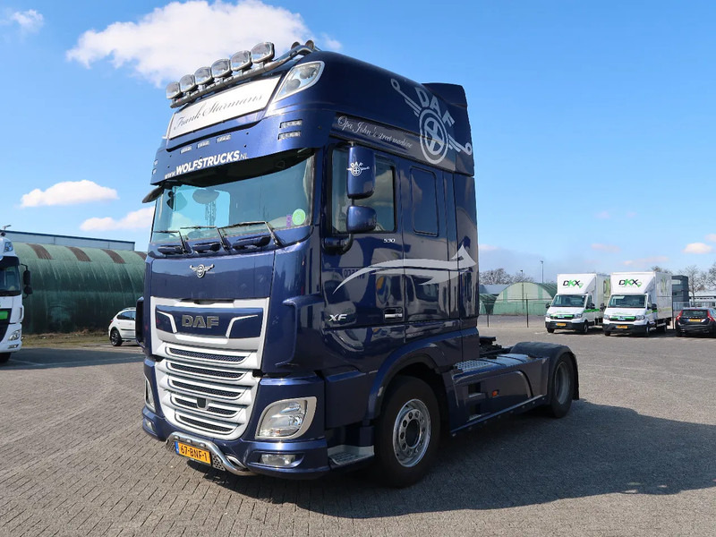 DAF XF 530 SSC, Retarder, Standklima, Anniversary, NL Truck, TOP! - Tracteur routier: photos 1 DAF XF 530 SSC, Retarder, Standklima, Anniversary, NL Truck, TOP! - Tracteur routier: photos 1