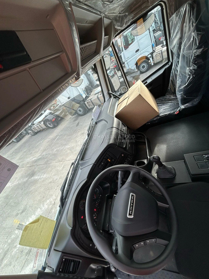 ASTRA HD9 8x4 CHASSIS - Barcelona Stock - Châssis cabine: photos 5 ASTRA HD9 8x4 CHASSIS - Barcelona Stock - Châssis cabine: photos 5