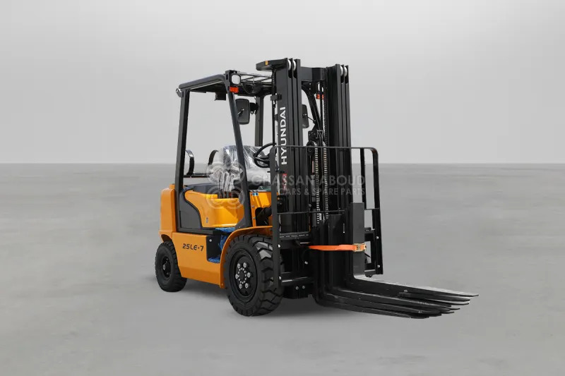 Hyundai Forklift 30LE-7 3 TONS LPG 3 STAGE - Chariot élévateur à gaz: photos 4 Hyundai Forklift 30LE-7 3 TONS LPG 3 STAGE - Chariot élévateur à gaz: photos 4