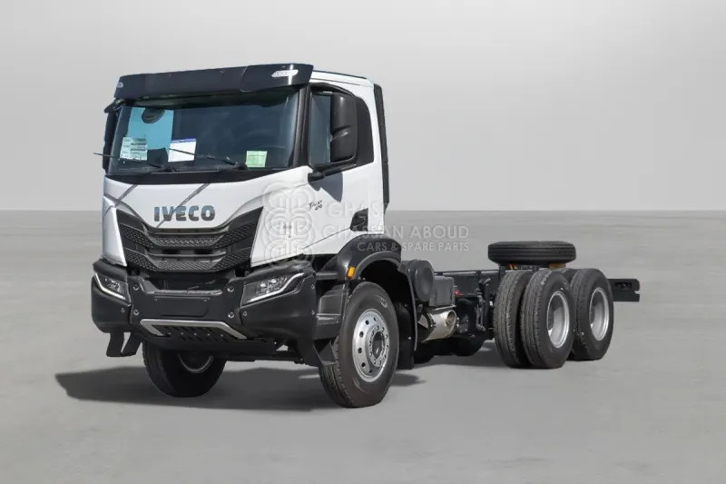 Iveco T-WAY AD380T47H 6x4 R24 Tyres Chassis - Barcelona Stock - Châssis cabine: photos 1 Iveco T-WAY AD380T47H 6x4 R24 Tyres Chassis - Barcelona Stock - Châssis cabine: photos 1