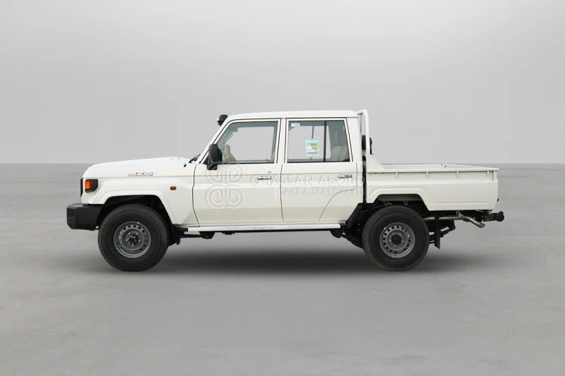 Toyota Land Cruiser Pick Up LC79 4X4 DC - Pick-up: photos 3 Toyota Land Cruiser Pick Up LC79 4X4 DC - Pick-up: photos 3