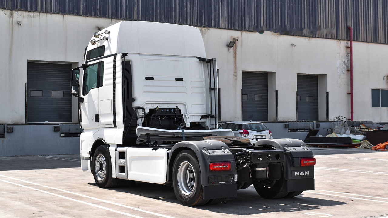 MAN TGX 18.500 4X2 BLS AUTOMATIC - Tracteur routier: photos 4 MAN TGX 18.500 4X2 BLS AUTOMATIC - Tracteur routier: photos 4