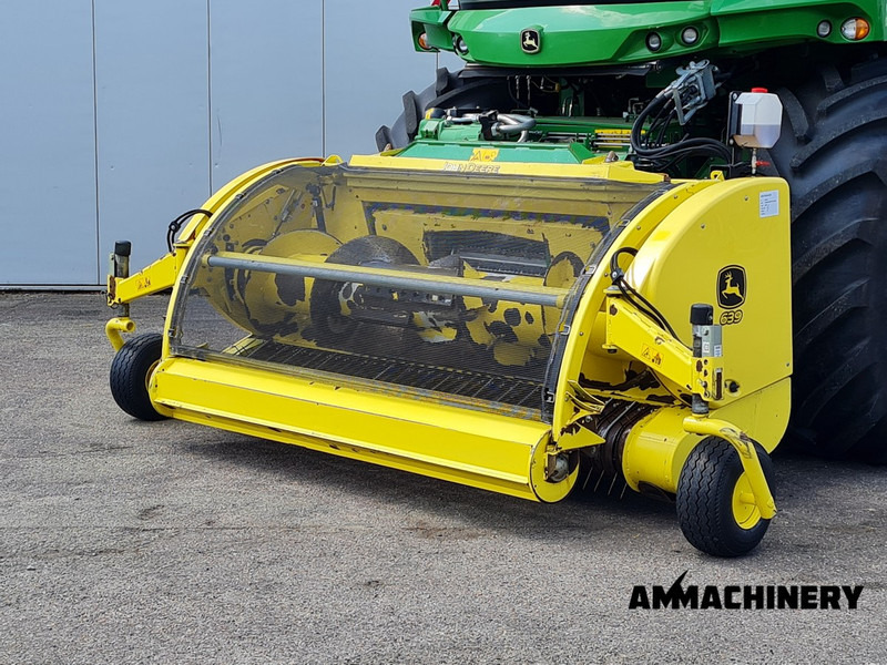 John Deere 639 pick-up - Accessoire aux ensileuses: photos 1 John Deere 639 pick-up - Accessoire aux ensileuses: photos 1