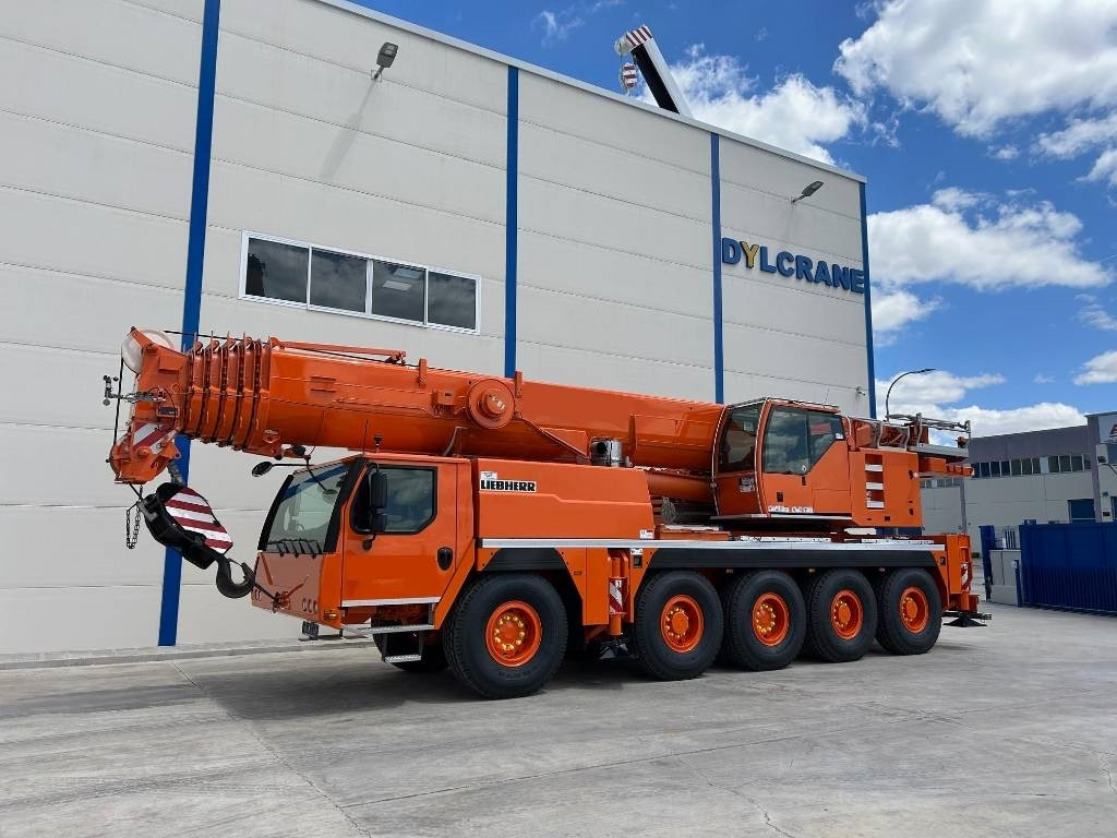 Liebherr LTM 1100-5.2 - Grue tout-terrain: photos 1 Liebherr LTM 1100-5.2 - Grue tout-terrain: photos 1