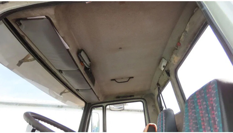 Camion - système de câble Mercedes-Benz 1514 Manual diesel pomp. Very clean: photos 14