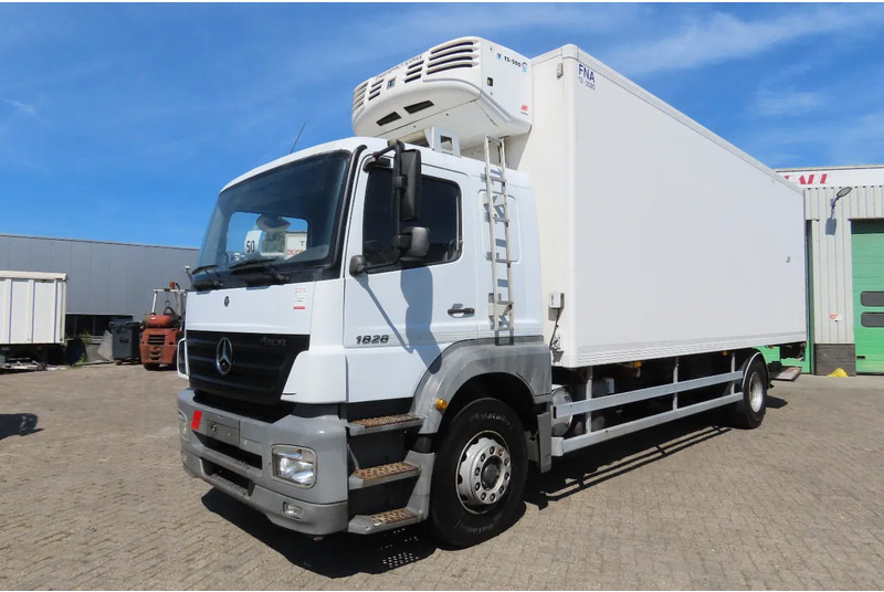 Mercedes-Benz Axor 1828 TK TS500, Lamberet. Very good condition - Camion frigorifique: photos 3 Mercedes-Benz Axor 1828 TK TS500, Lamberet. Very good condition - Camion frigorifique: photos 3