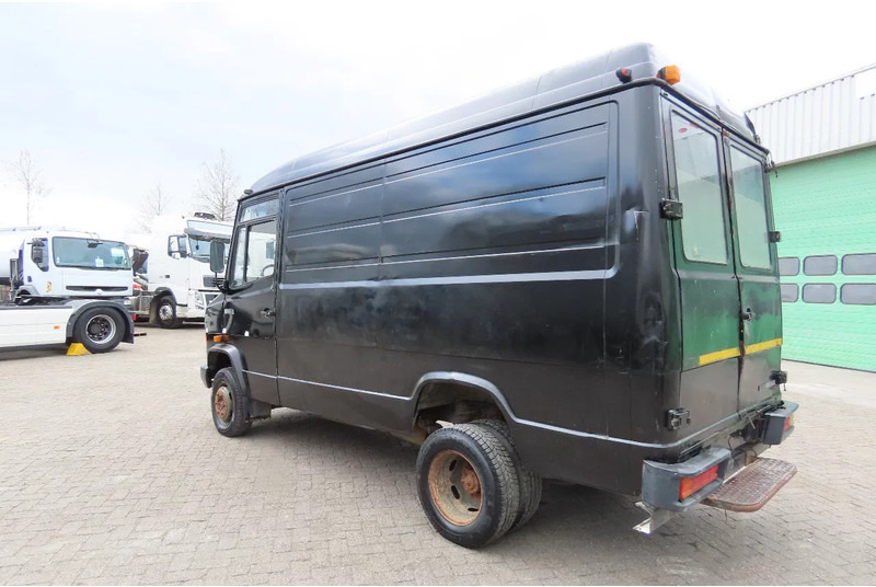 Mercedes-Benz Vario 609 (manual injection).Very clean - Fourgon utilitaire: photos 5 Mercedes-Benz Vario 609 (manual injection).Very clean - Fourgon utilitaire: photos 5