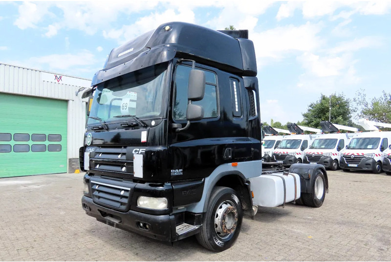 DAF CF 85.460 Manual gearbox - Tracteur routier: photos 3 DAF CF 85.460 Manual gearbox - Tracteur routier: photos 3