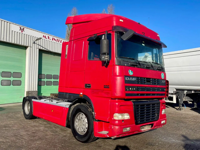 DAF XF 95.430 EURO4, GREAT DAF FOR AFRICA! - Tracteur routier: photos 1 DAF XF 95.430 EURO4, GREAT DAF FOR AFRICA! - Tracteur routier: photos 1