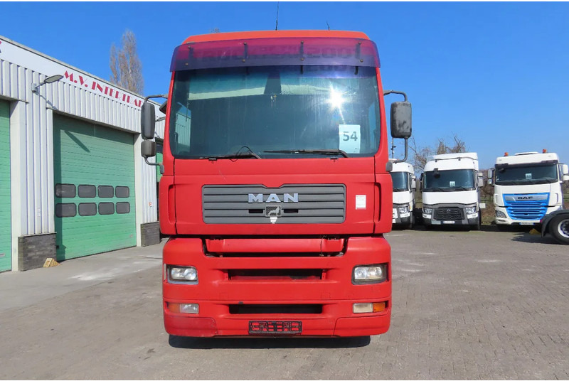 MAN TGA 18.460 Manual injection (euro2), Manual gearbox - Tracteur routier: photos 2 MAN TGA 18.460 Manual injection (euro2), Manual gearbox - Tracteur routier: photos 2