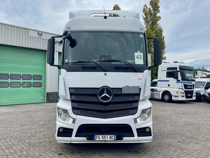 Mercedes-Benz Actros 1845 vin: WDF9634031C008330 , 2 tanks, France clean truck - Tracteur routier: photos 4 Mercedes-Benz Actros 1845 vin: WDF9634031C008330 , 2 tanks, France clean truck - Tracteur routier: photos 4