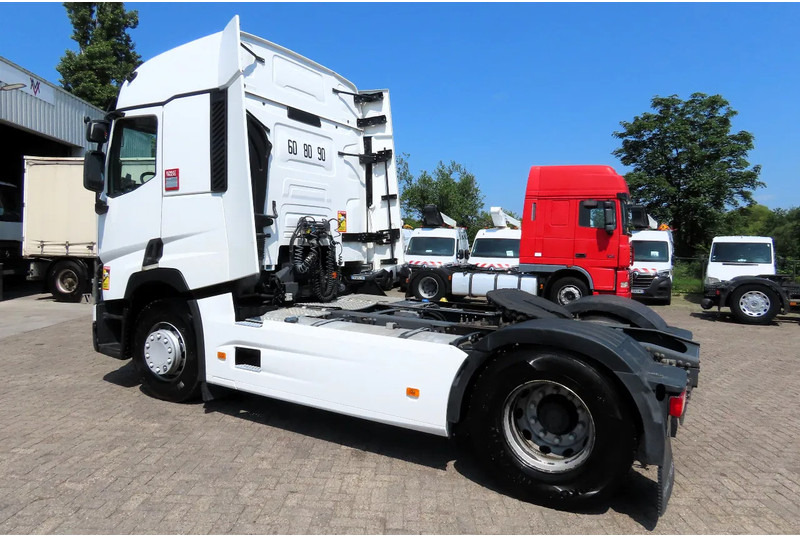 Renault T460 vin VF611A160FD007308 RETARDER, FRIGO, CLIMA - Tracteur routier: photos 5 Renault T460 vin VF611A160FD007308 RETARDER, FRIGO, CLIMA - Tracteur routier: photos 5