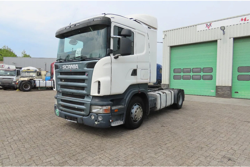 Scania R420 2 tanks, 2 beds, manual gearbox - Tracteur routier: photos 2 Scania R420 2 tanks, 2 beds, manual gearbox - Tracteur routier: photos 2