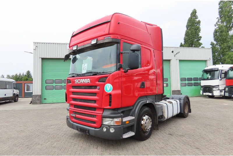 Scania R440 2 tanks Frigo, 95% tires, 927381km, good chassis - Tracteur routier: photos 2 Scania R440 2 tanks Frigo, 95% tires, 927381km, good chassis - Tracteur routier: photos 2