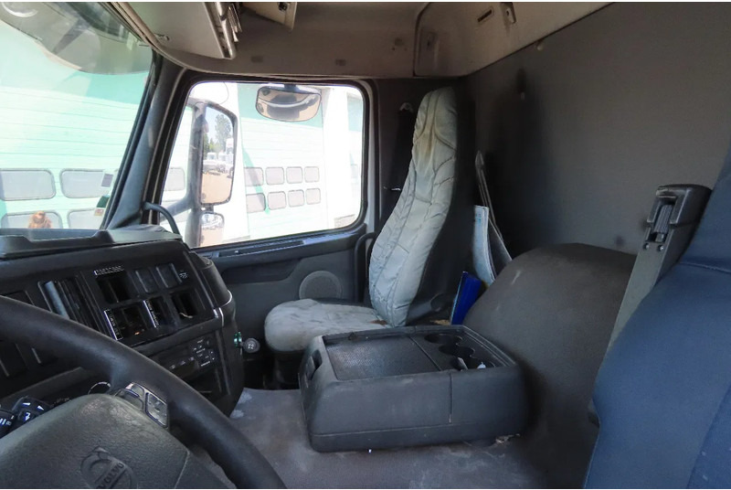 Châssis cabine Volvo FM 380 8x4 FULL SPRING. 100% condition!: photos 12