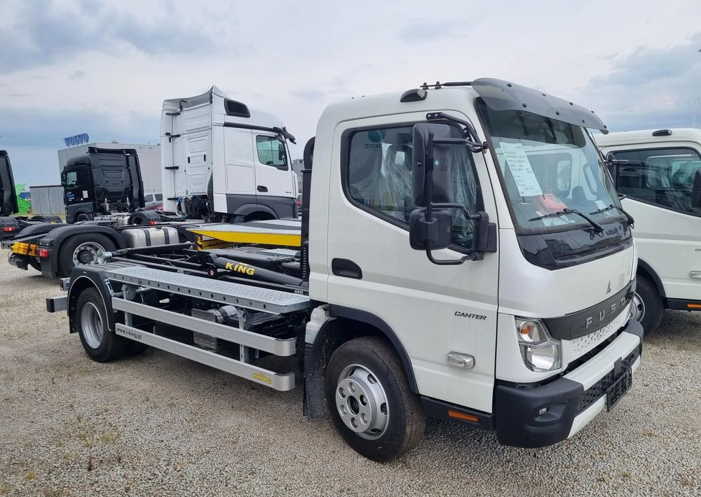 FUSO Canter 9c18AMT - Camion ampliroll: photos 1 FUSO Canter 9c18AMT - Camion ampliroll: photos 1