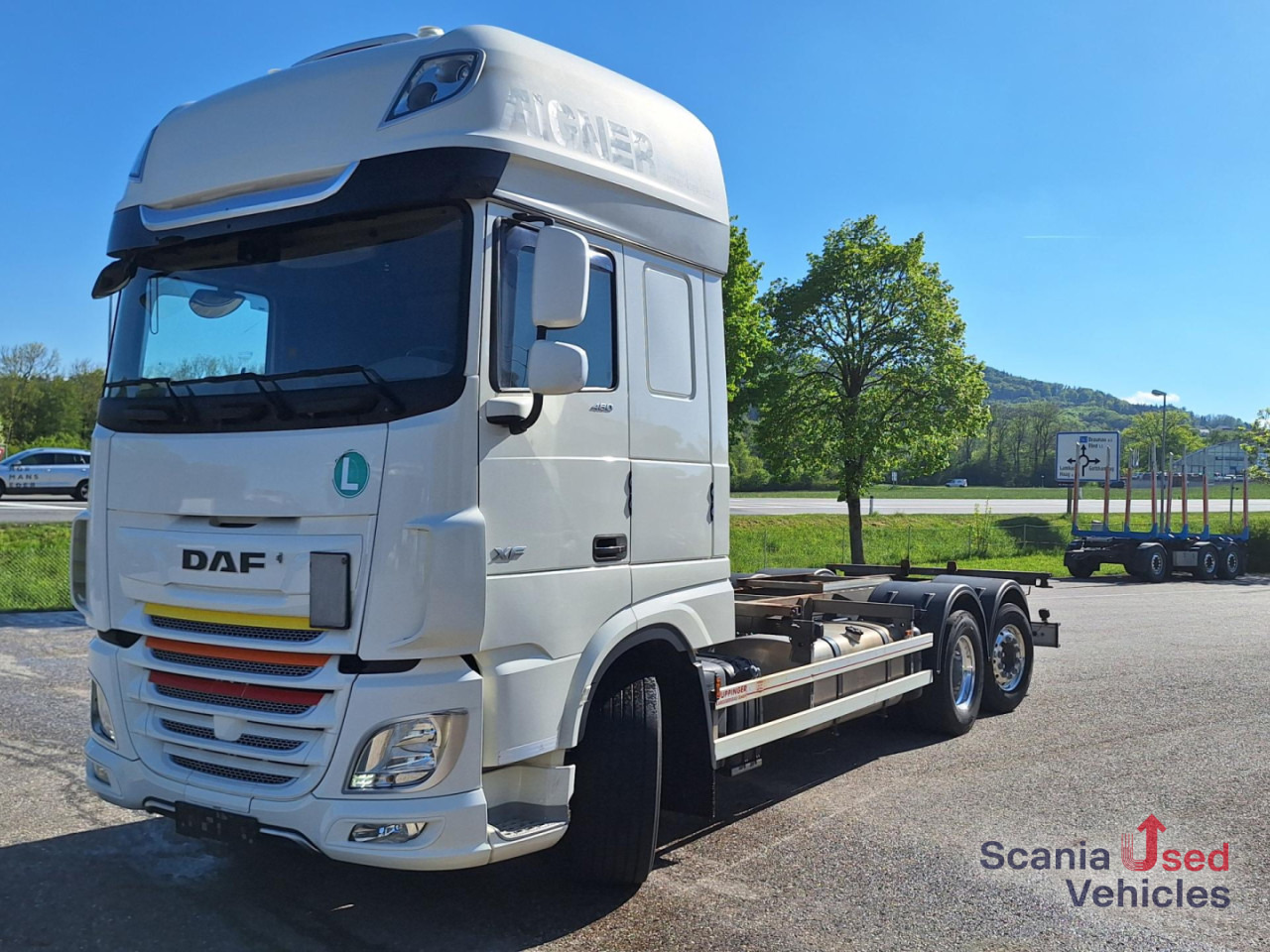 DAF XF 480 6X2 BDF Super Space Lenkachse ! - Camion porte-conteneur/ Caisse mobile: photos 1 DAF XF 480 6X2 BDF Super Space Lenkachse ! - Camion porte-conteneur/ Caisse mobile: photos 1